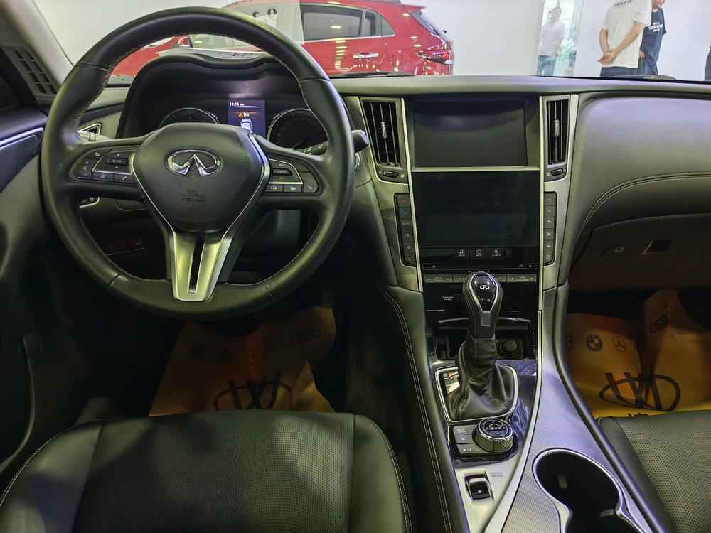 Infiniti Infiniti Q50L