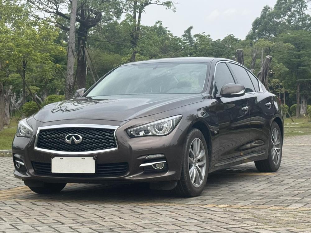 Infiniti Infiniti Q50L