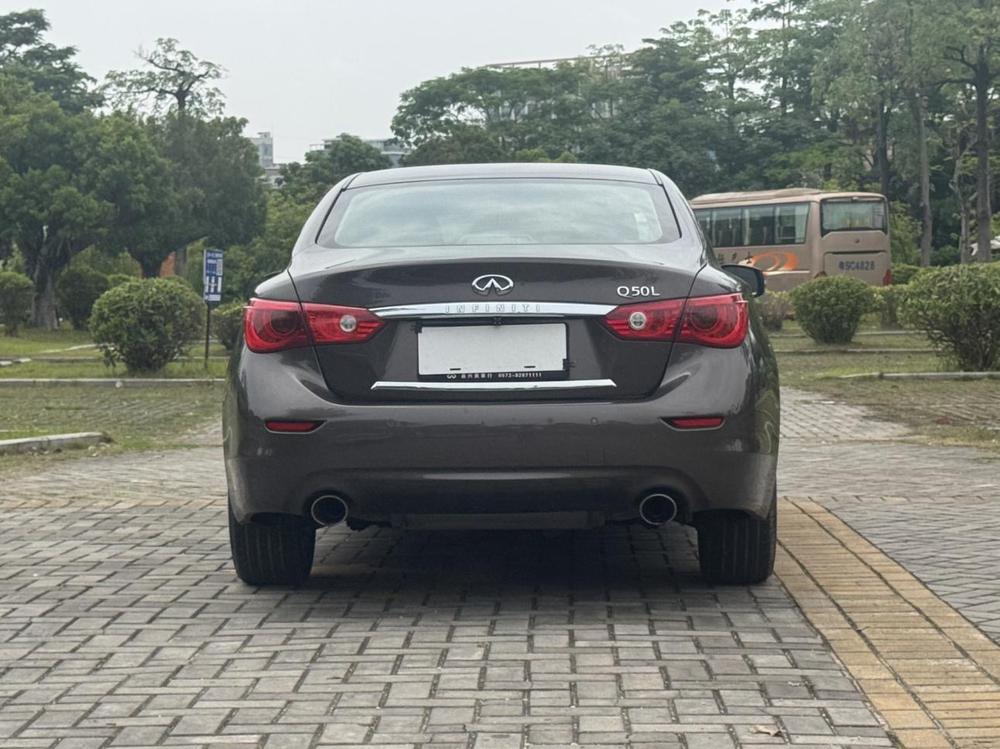 Infiniti Infiniti Q50L