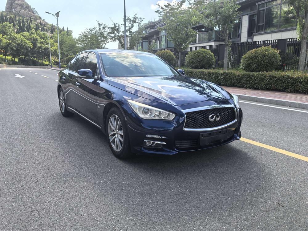 Infiniti Infiniti Q50L