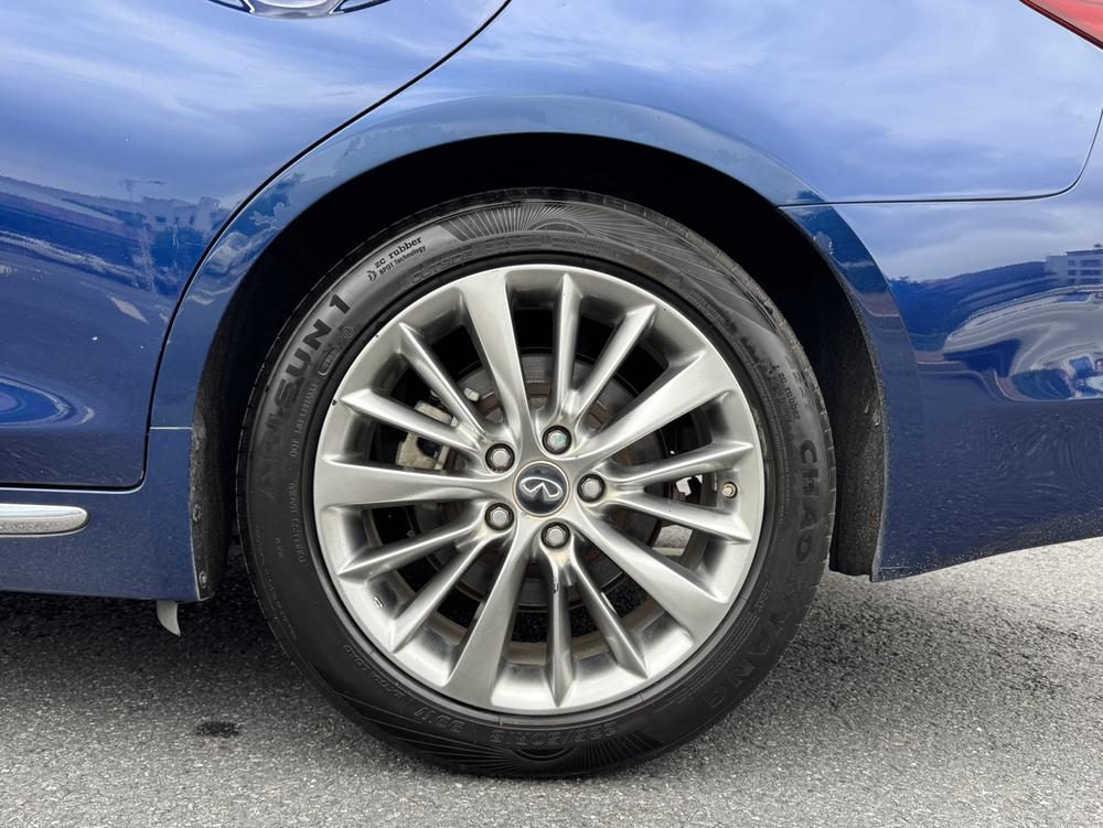 Infiniti Infiniti Q50L