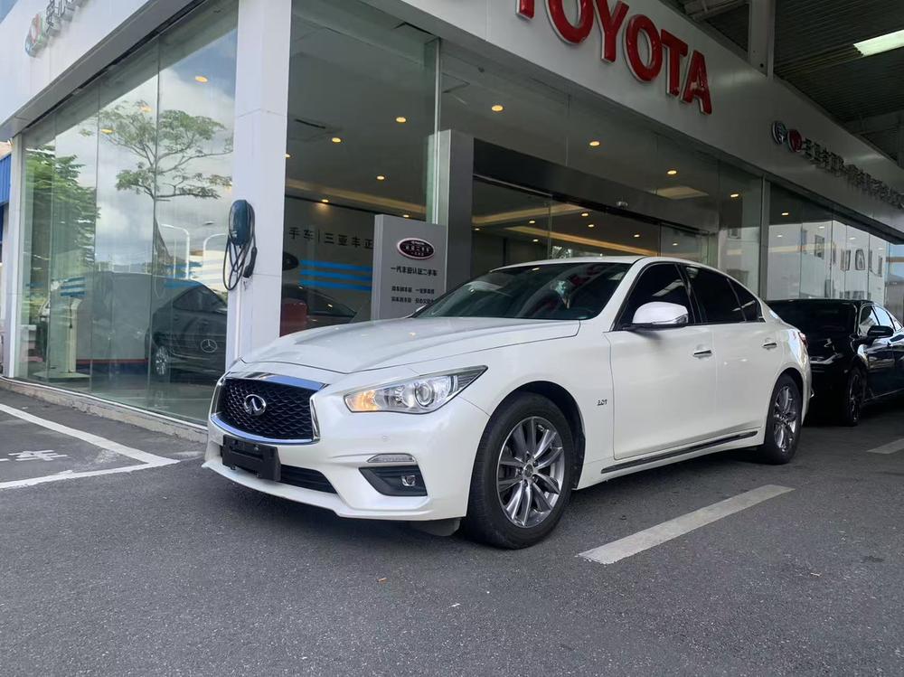 Infiniti Infiniti Q50L