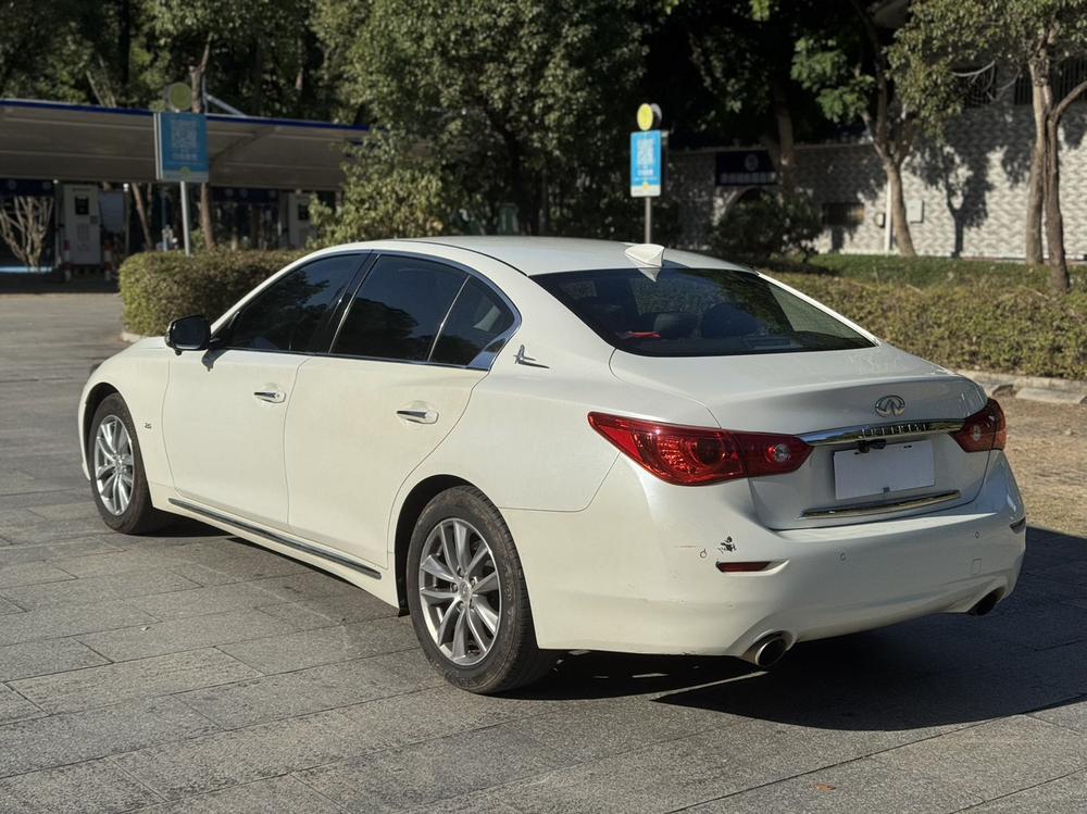 Infiniti Infiniti Q50L