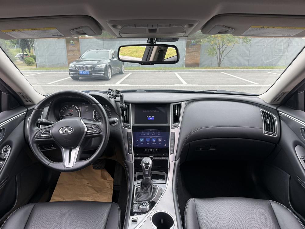 Infiniti Infiniti Q50L