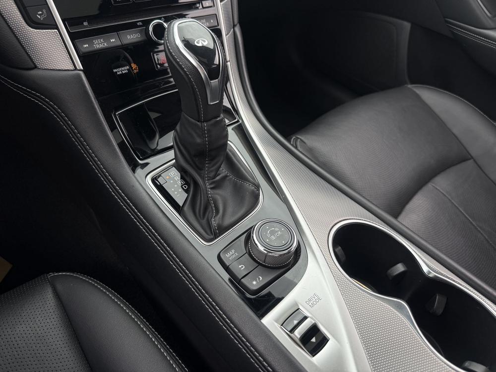 Infiniti Infiniti Q50L