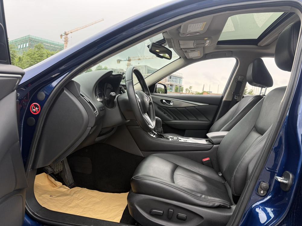 Infiniti Infiniti Q50L
