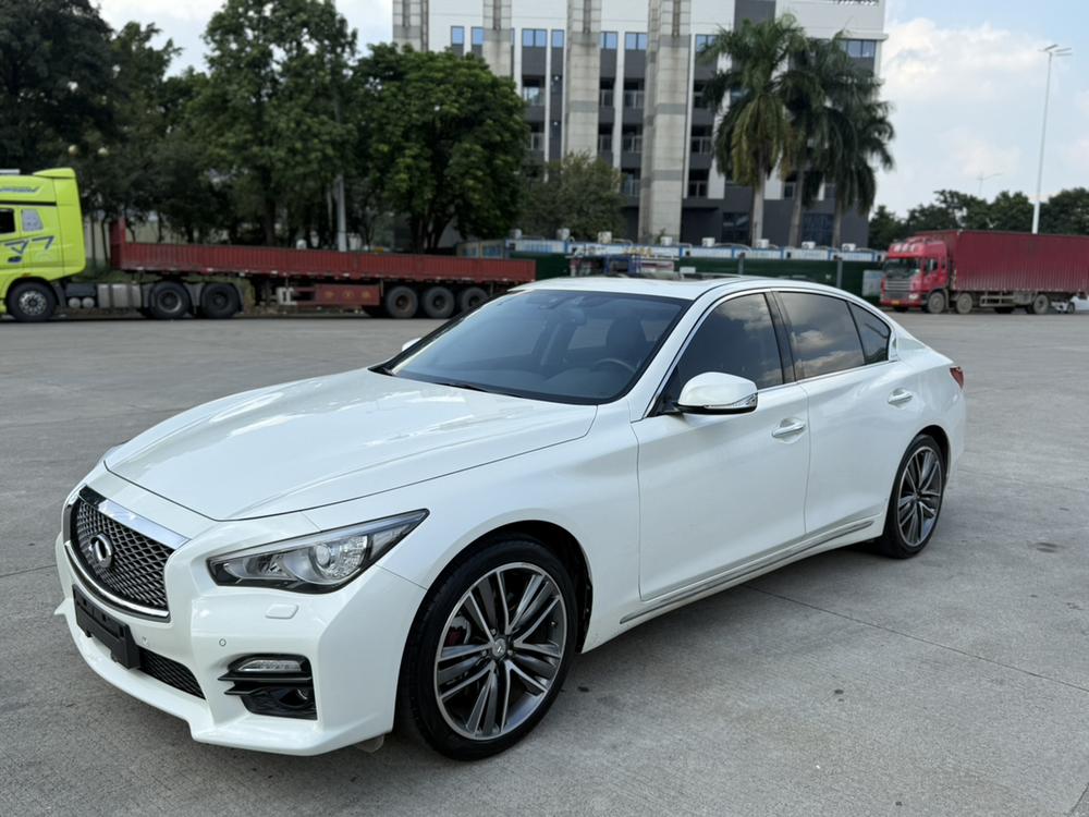Infiniti Infiniti Q50L