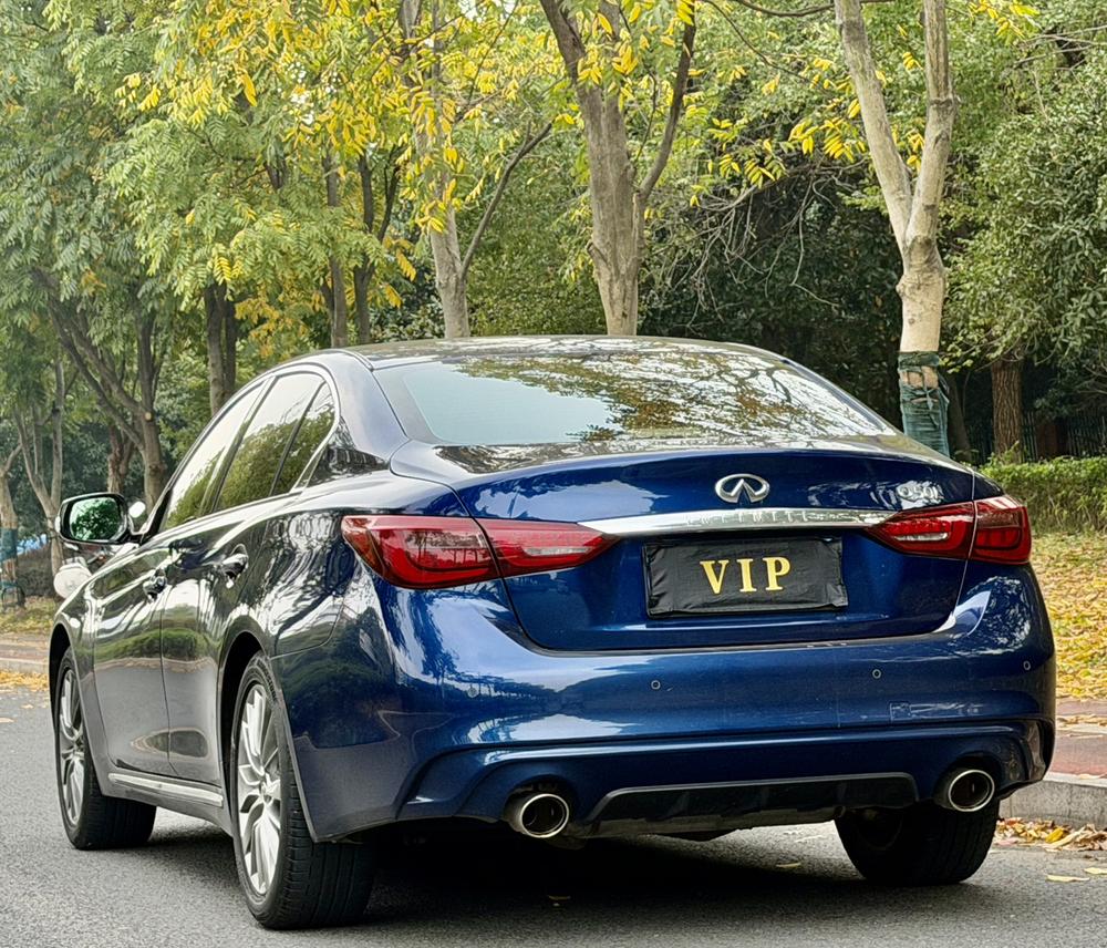 Infiniti Infiniti Q50L