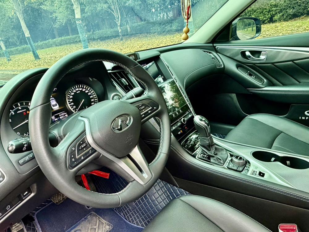 Infiniti Infiniti Q50L