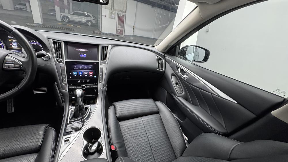 Infiniti Infiniti Q50L