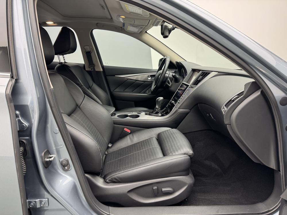 Infiniti Infiniti Q50L