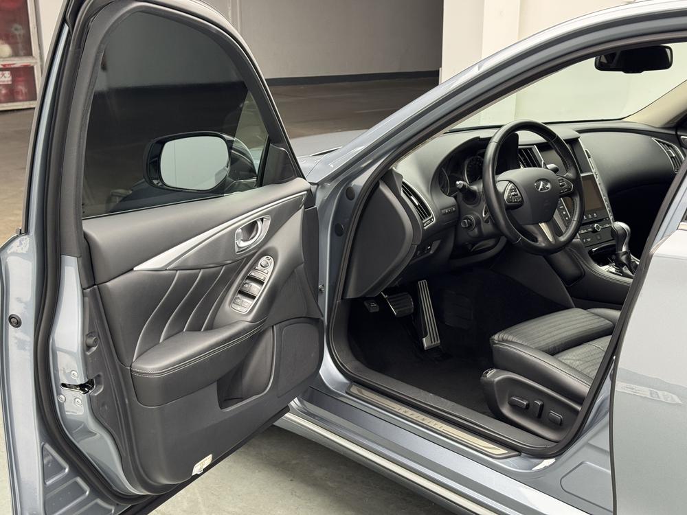 Infiniti Infiniti Q50L