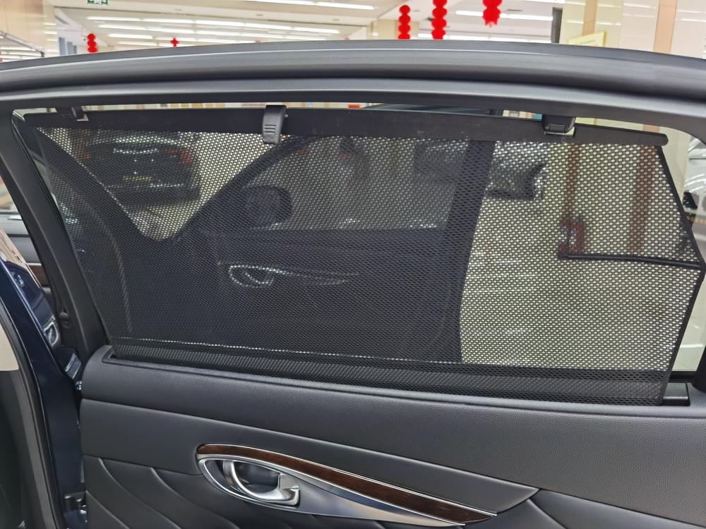Infiniti Infiniti Q70
