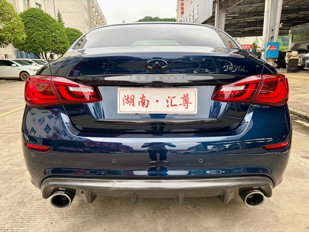 Infiniti Infiniti Q70