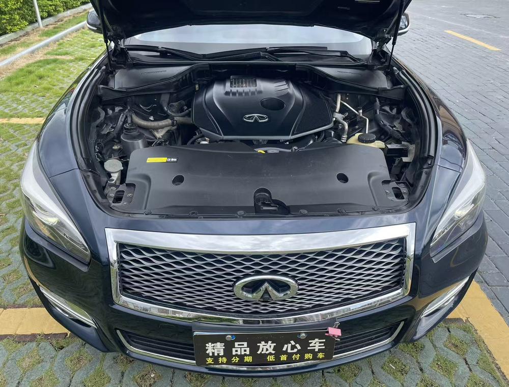 Infiniti Infiniti Q70