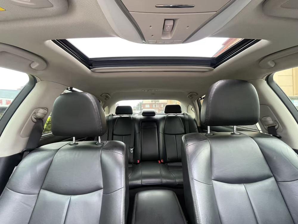 Infiniti Infiniti Q70