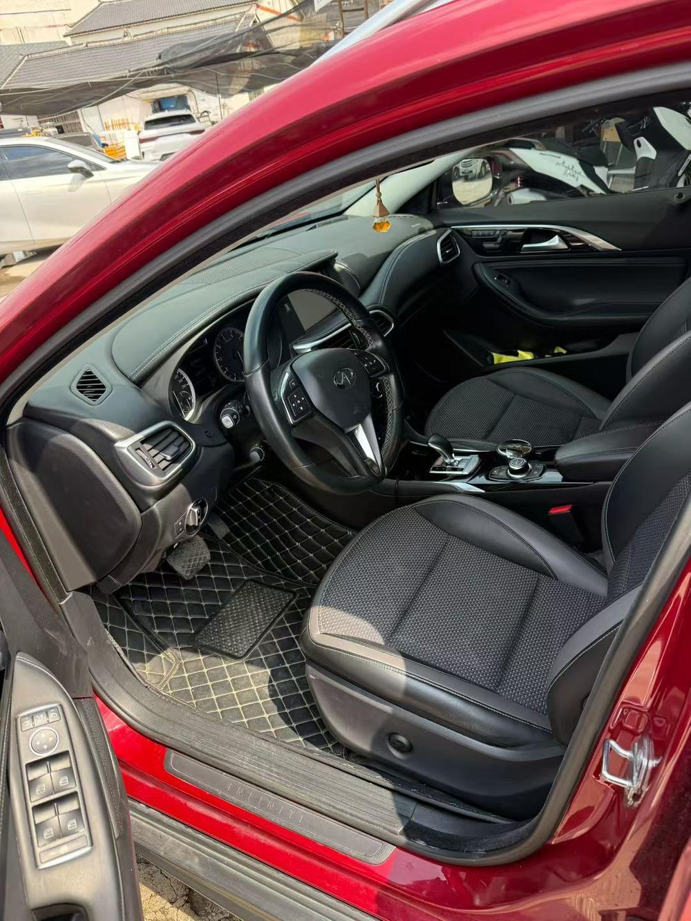 Infiniti Infiniti QX30
