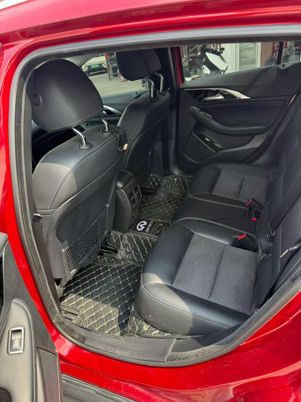 Infiniti Infiniti QX30