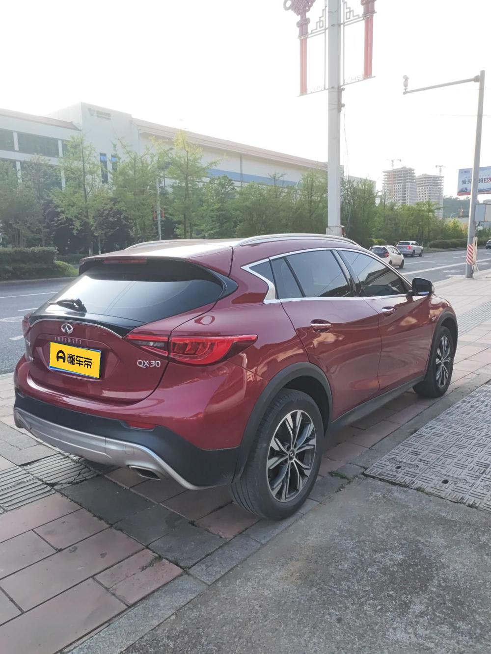 Infiniti Infiniti QX30