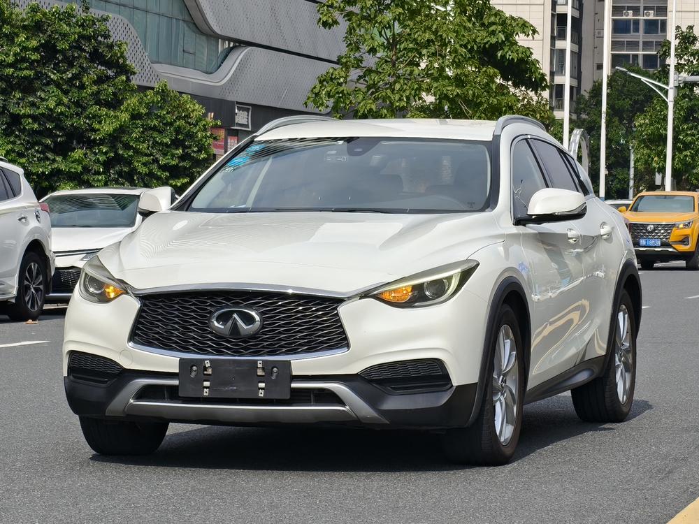 Infiniti Infiniti QX30