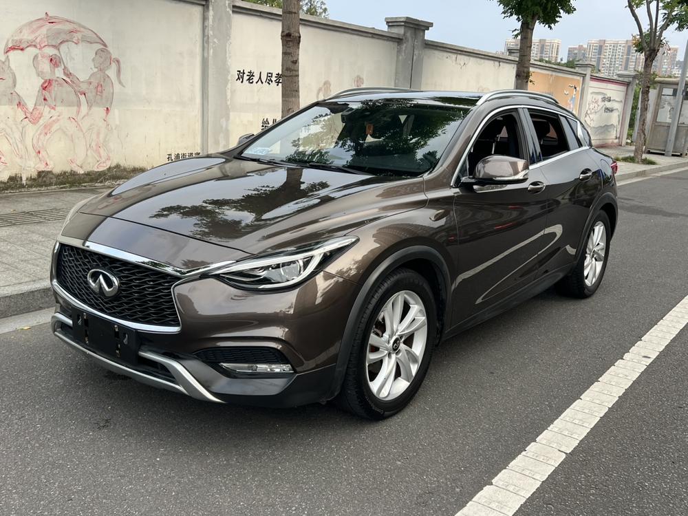 Infiniti Infiniti QX30