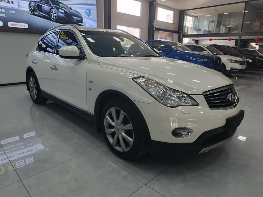 Infiniti Infiniti QX50 (Import)