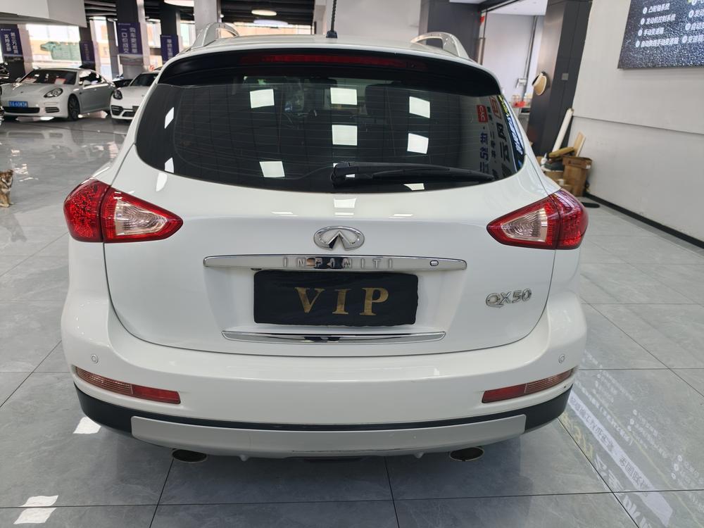 Infiniti Infiniti QX50 (Import)