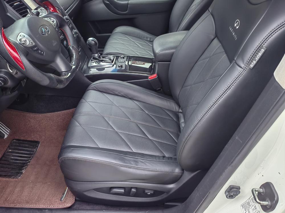 Infiniti Infiniti QX70