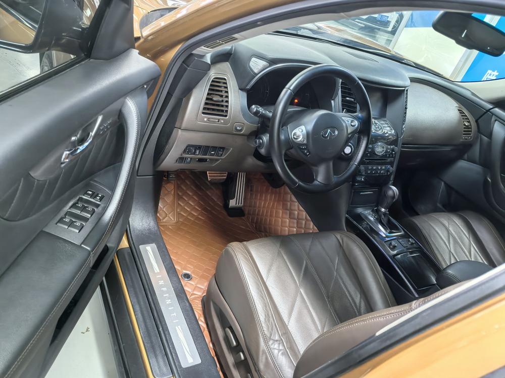 Infiniti Infiniti QX70