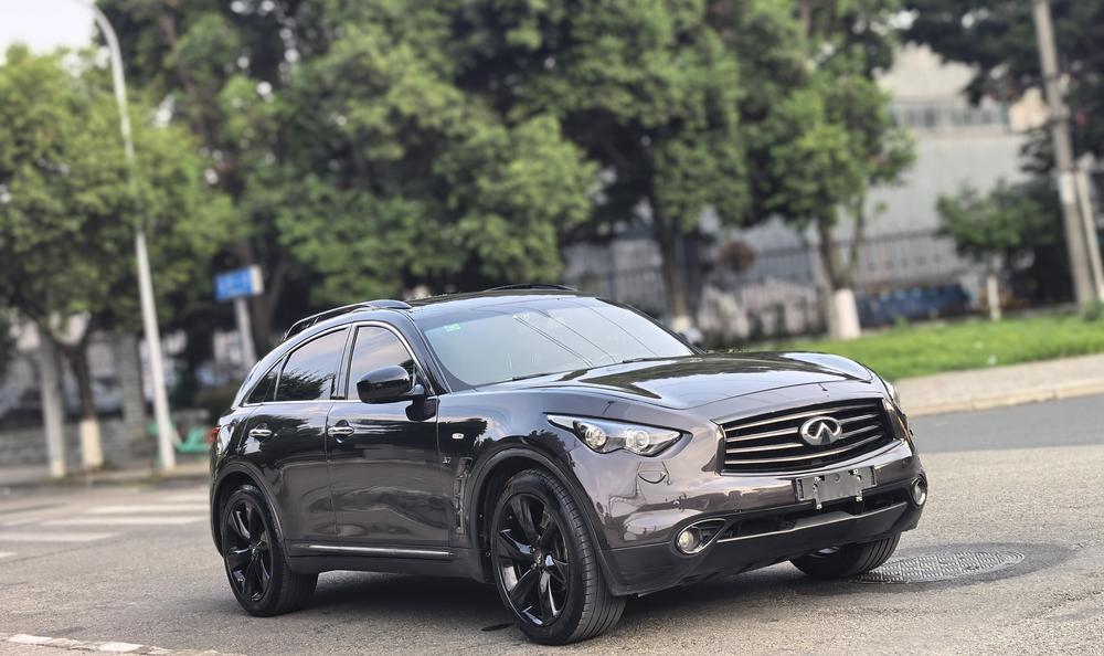 Infiniti Infiniti QX70