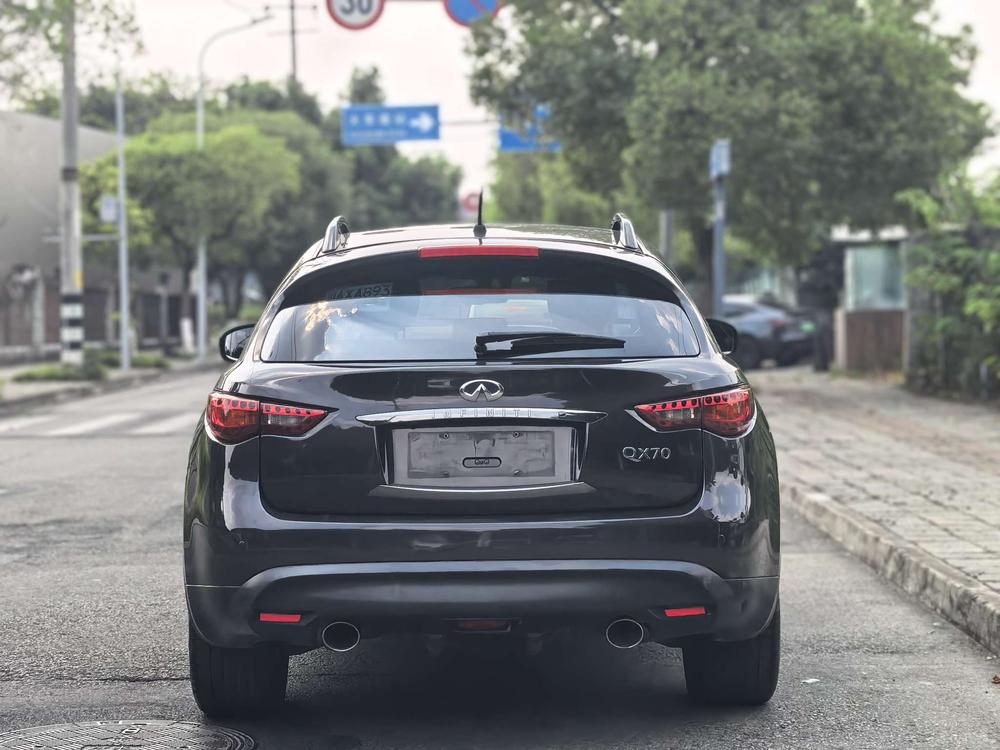 Infiniti Infiniti QX70