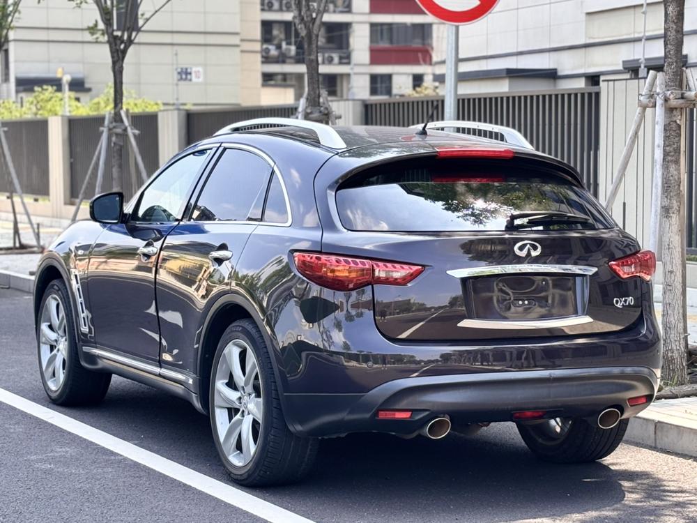 Infiniti Infiniti QX70