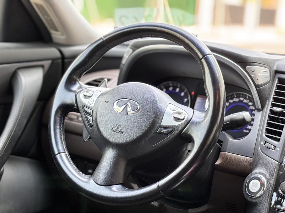 Infiniti Infiniti QX70