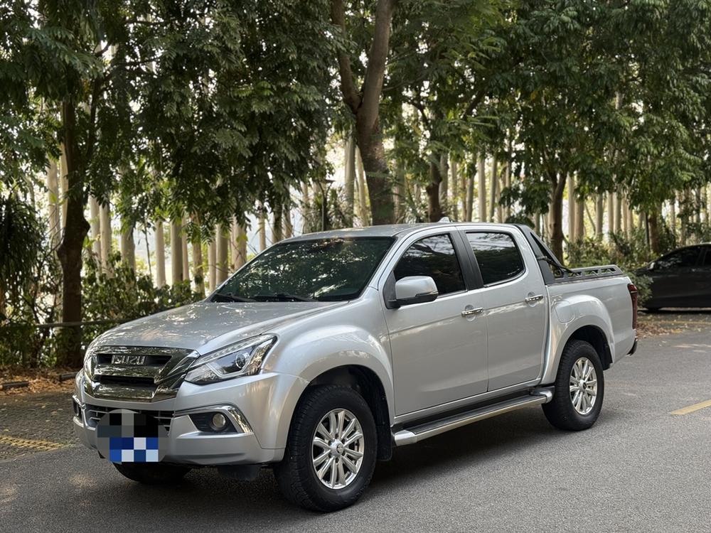 Isuzu D-MAX