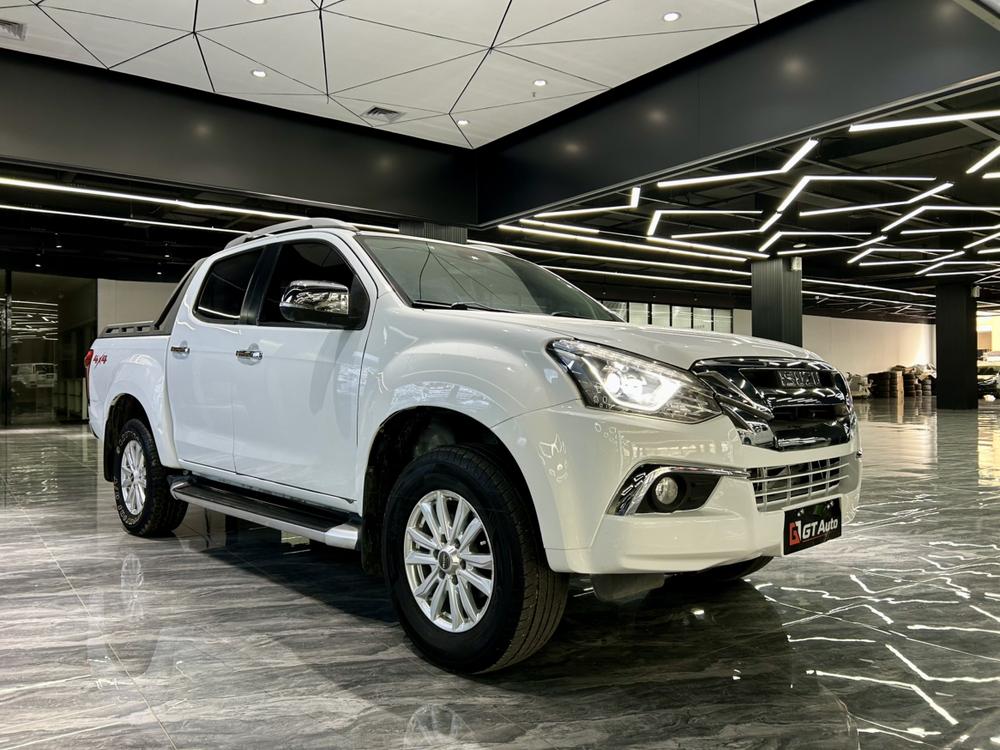 Isuzu D-MAX