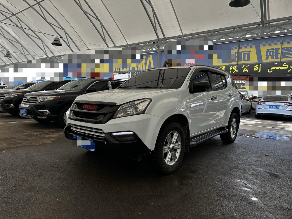Isuzu mu-X