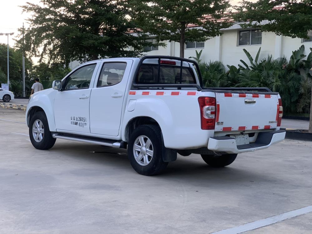 Isuzu RE-MAX Ruimai