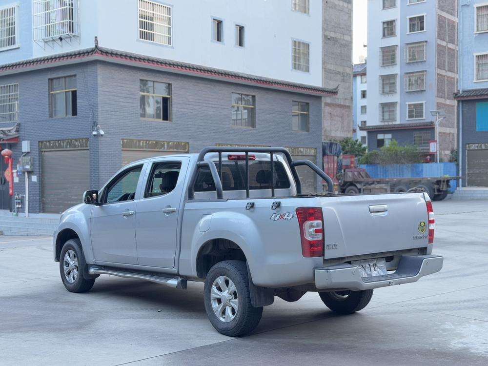 Isuzu RE-MAX Ruimai