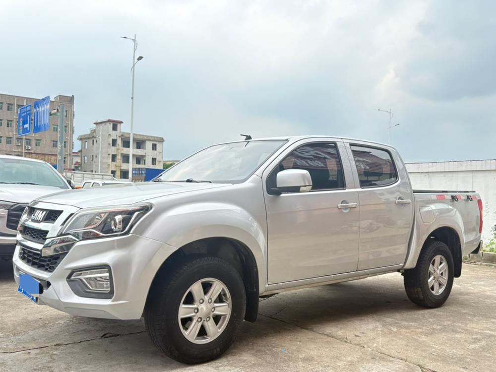 Isuzu RE-MAX Ruimai