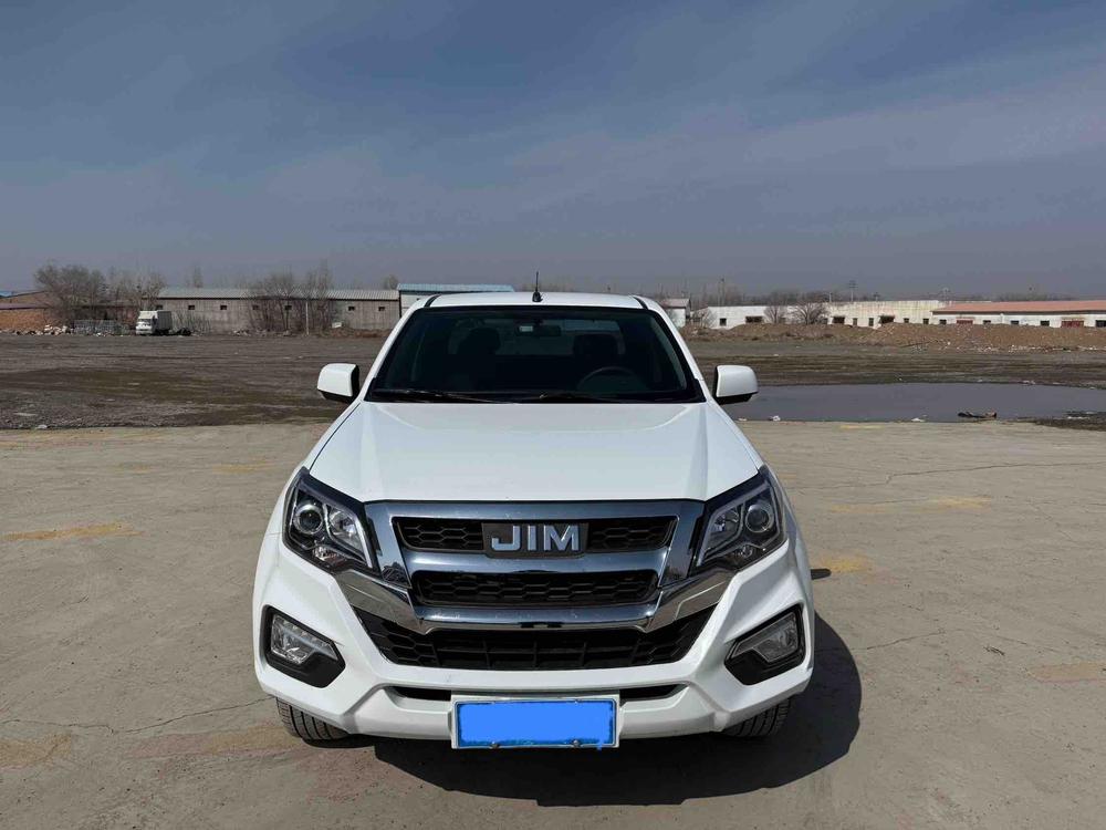 Isuzu RE-MAX Ruimai