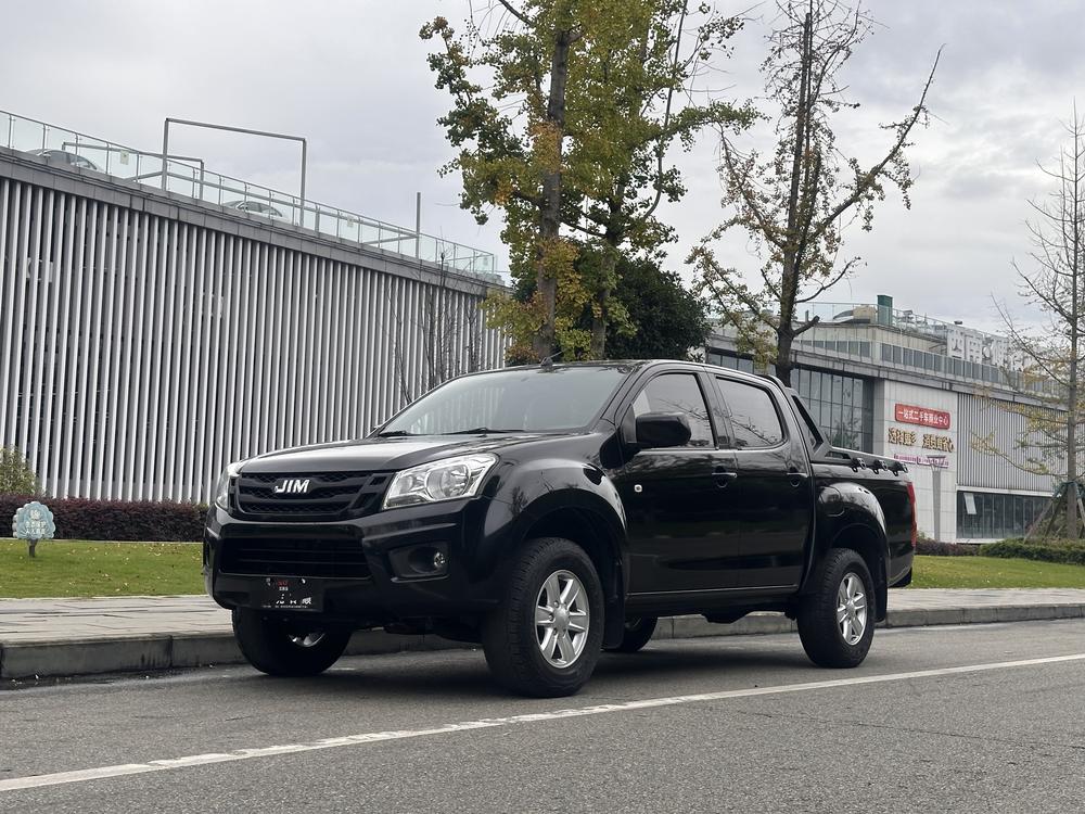 Isuzu RE-MAX Ruimai