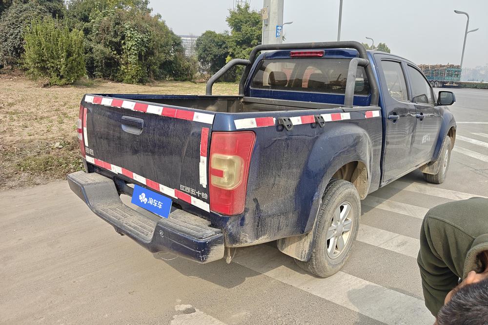 Isuzu RE-MAX Ruimai