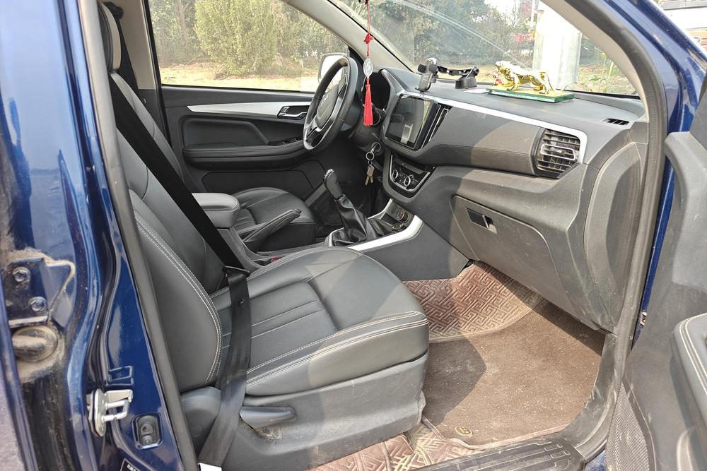 Isuzu RE-MAX Ruimai