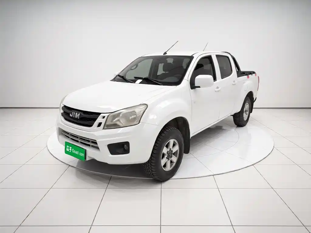 Isuzu RE-MAX Ruimai