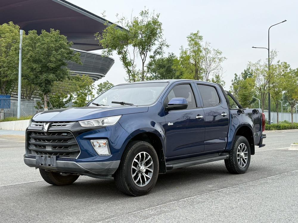 Isuzu TAGA Daka