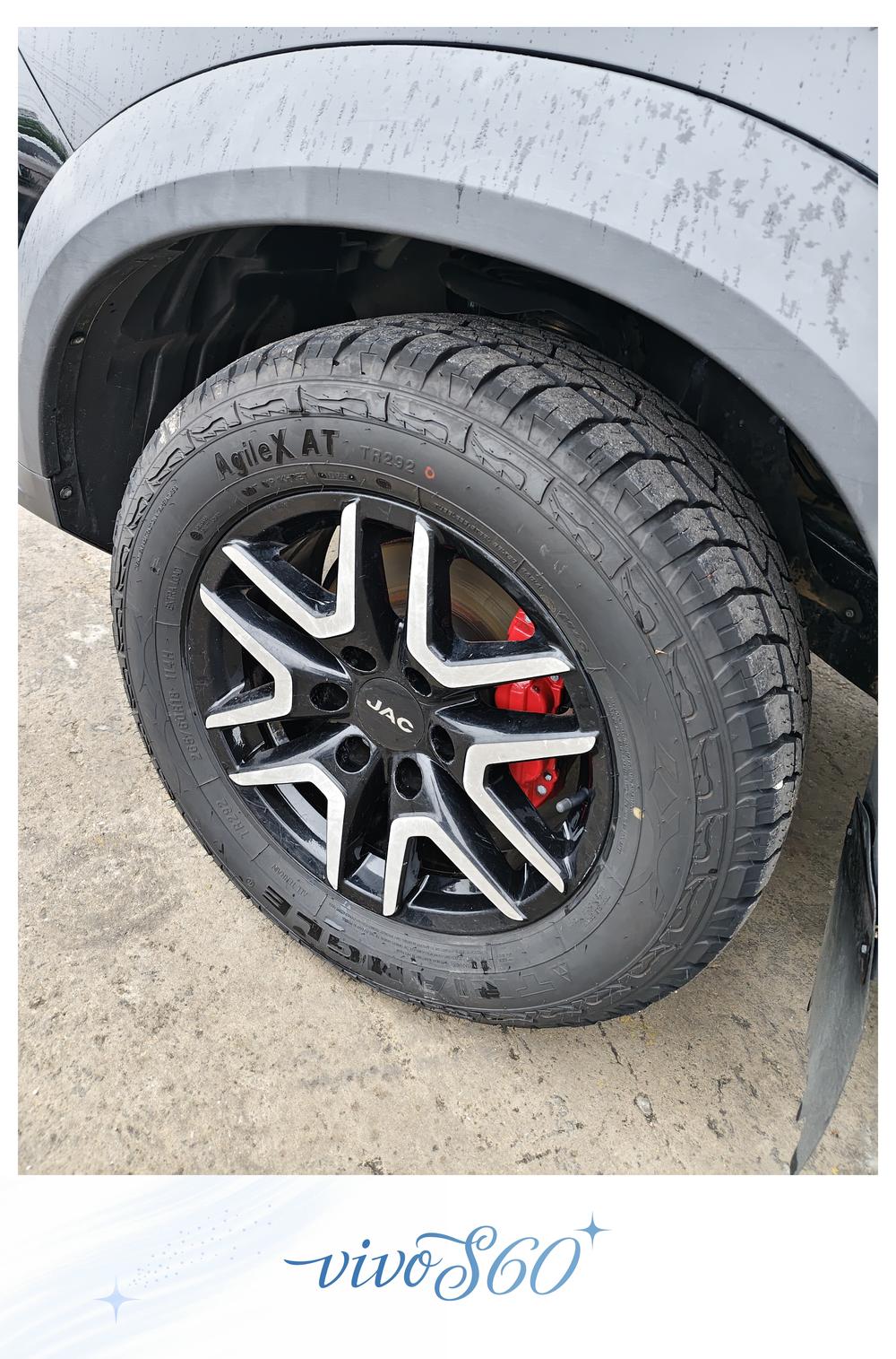 JAC Group JAC T8
