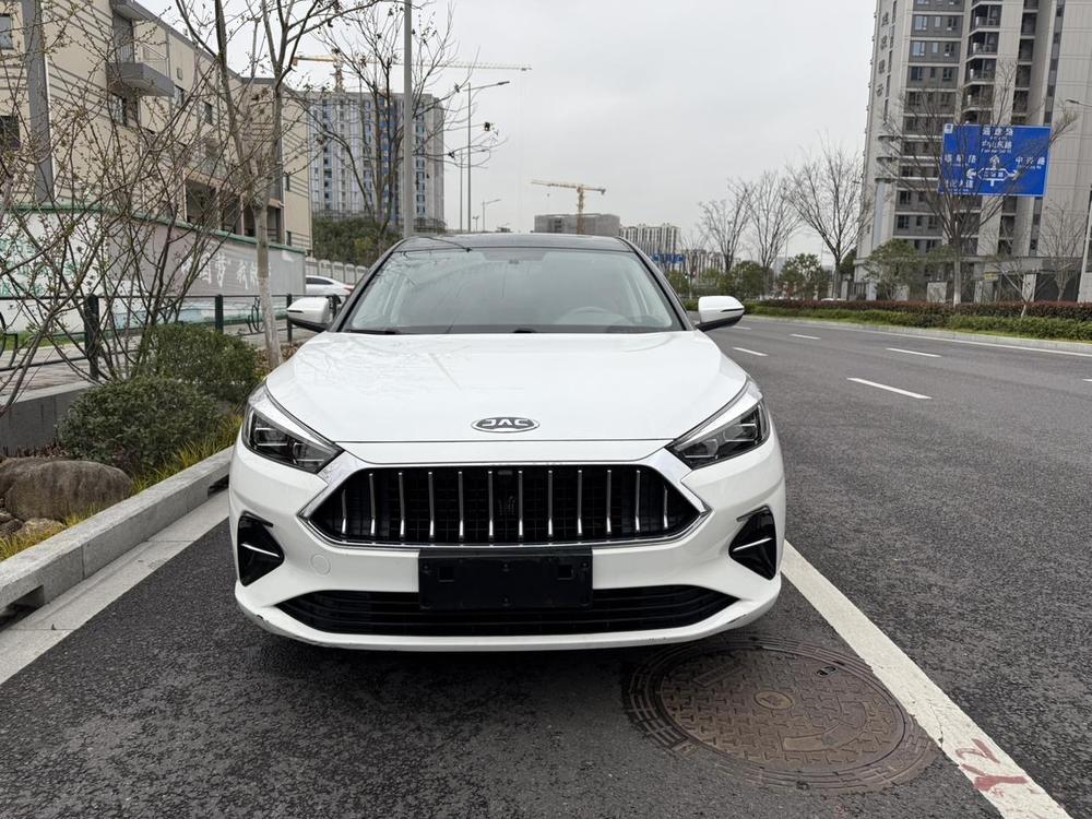 JAC Group Jiayue A5