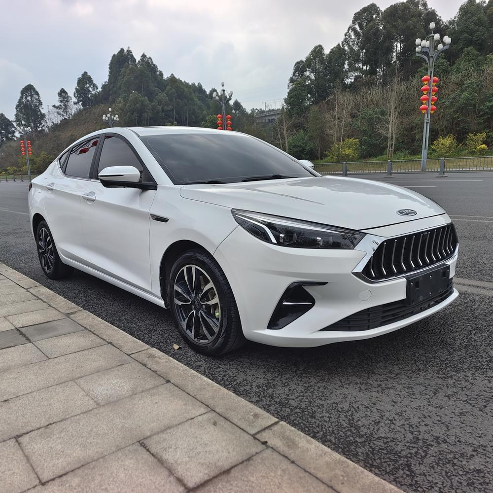 JAC Group Jiayue A5