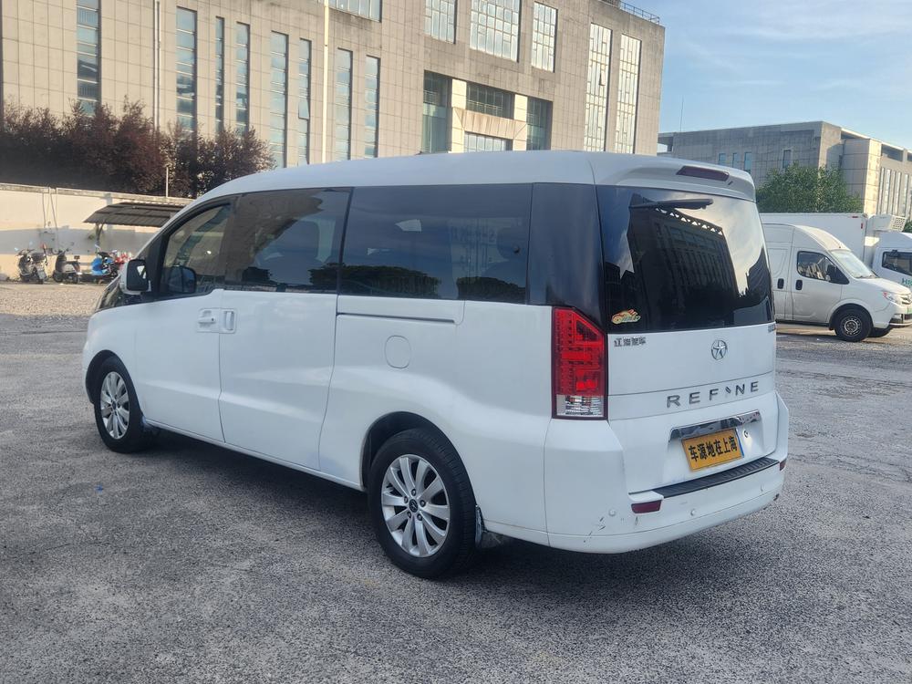 JAC Group Refine M5
