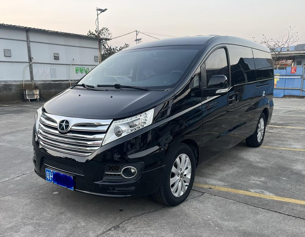 JAC Group Refine M5
